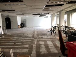 100 Am (D2), Office #588152411